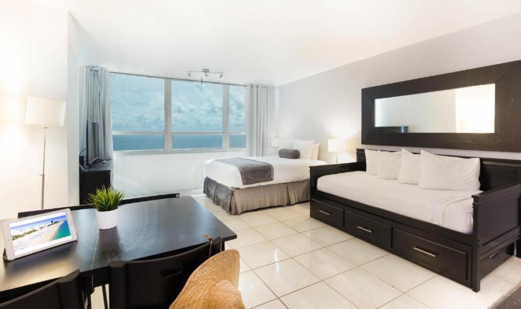 New Point Miami Beach Apartments Bagian luar foto